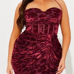Elegant Burgundy Floral Dress